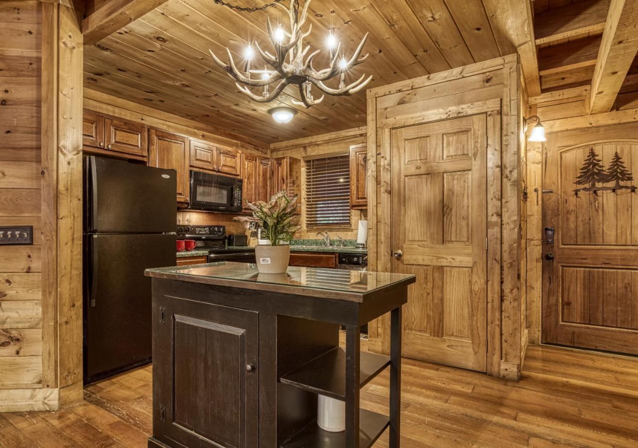Bridgewood Cabin, Hot Tub, 1089 Of Free Attraction Tickets For Each Paid Day, Dollywood And More! Pigeon Forge Εξωτερικό φωτογραφία