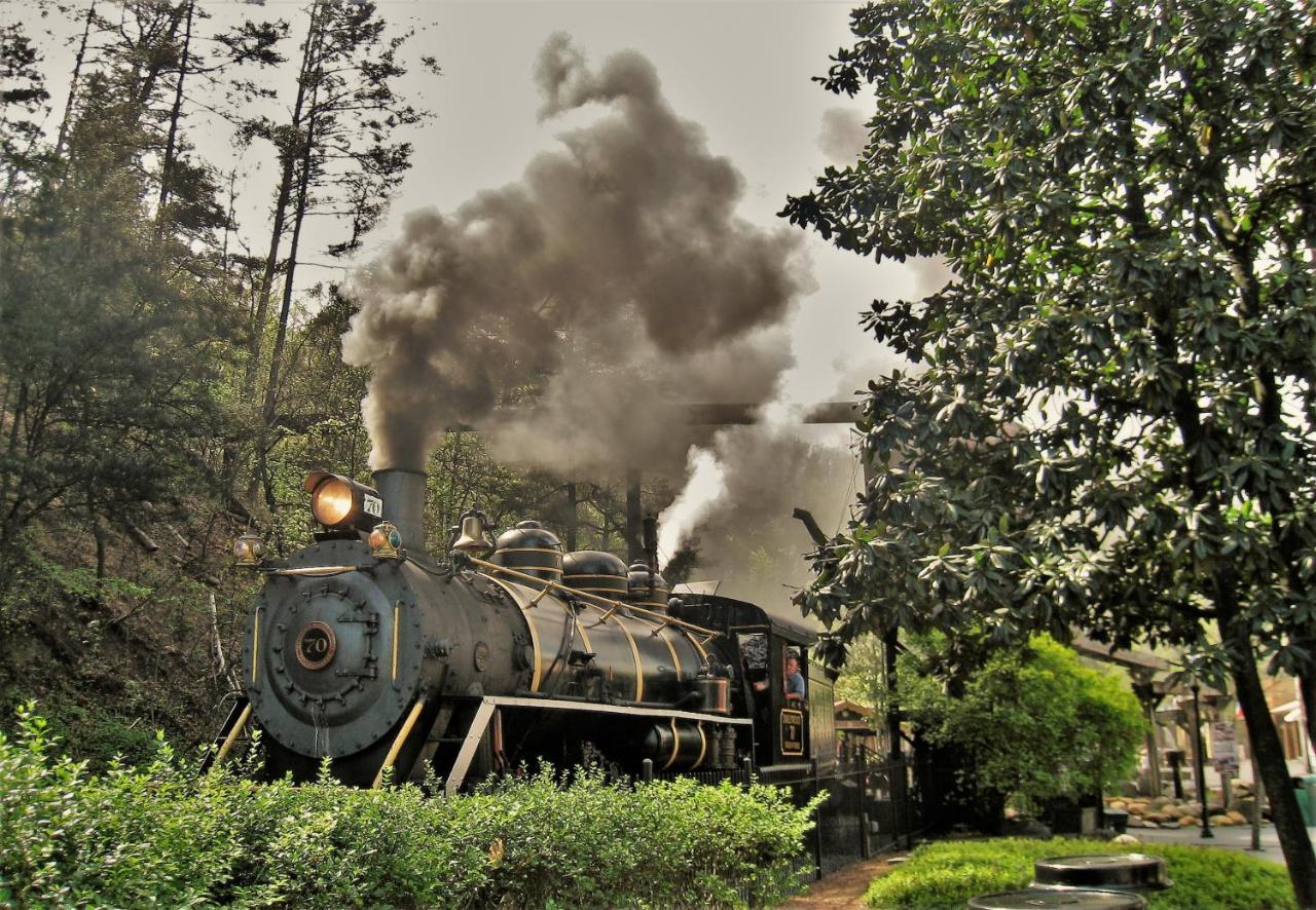 Bridgewood Cabin, Hot Tub, 1089 Of Free Attraction Tickets For Each Paid Day, Dollywood And More! Pigeon Forge Εξωτερικό φωτογραφία