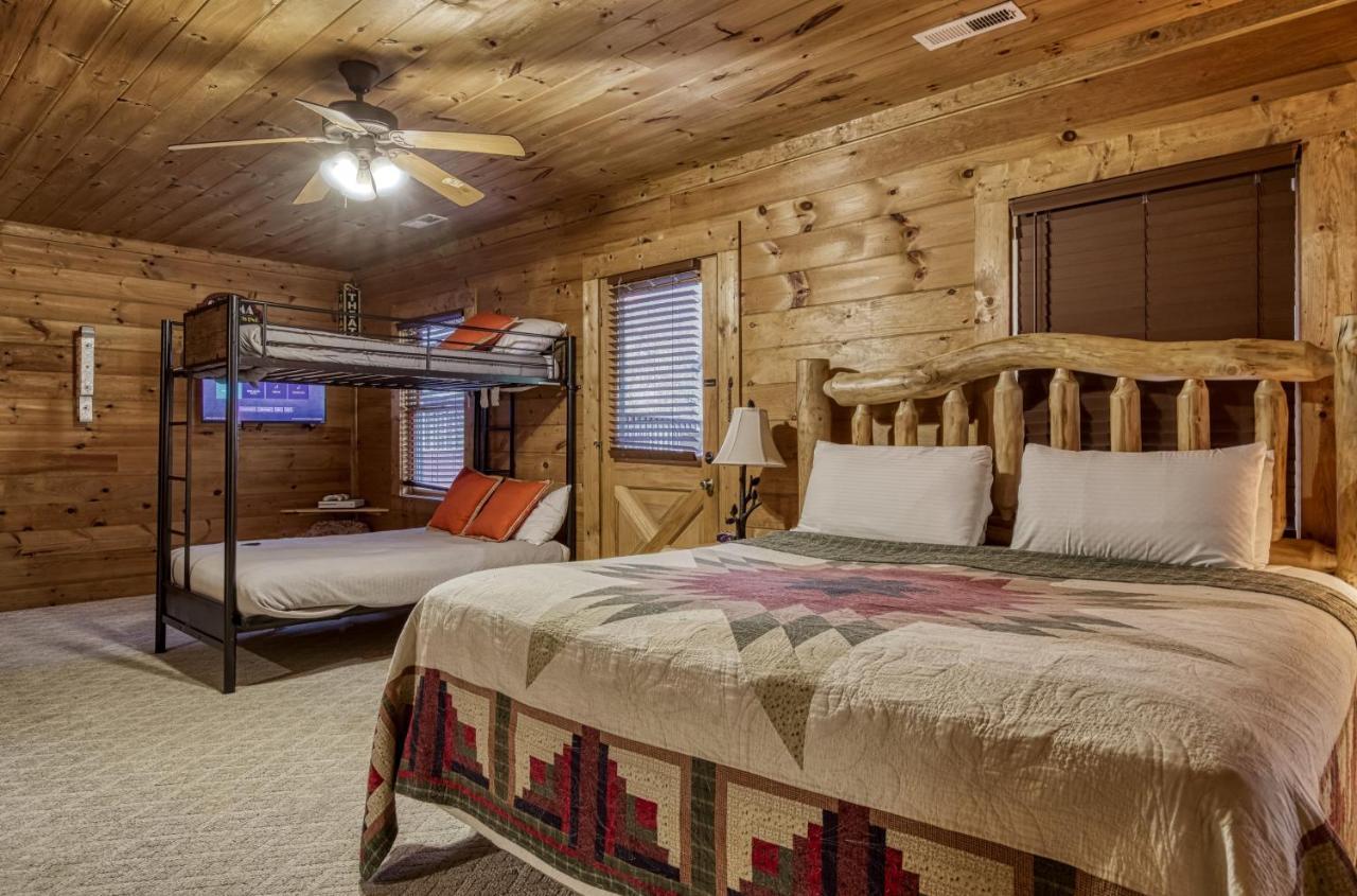 Bridgewood Cabin, Hot Tub, 1089 Of Free Attraction Tickets For Each Paid Day, Dollywood And More! Pigeon Forge Εξωτερικό φωτογραφία