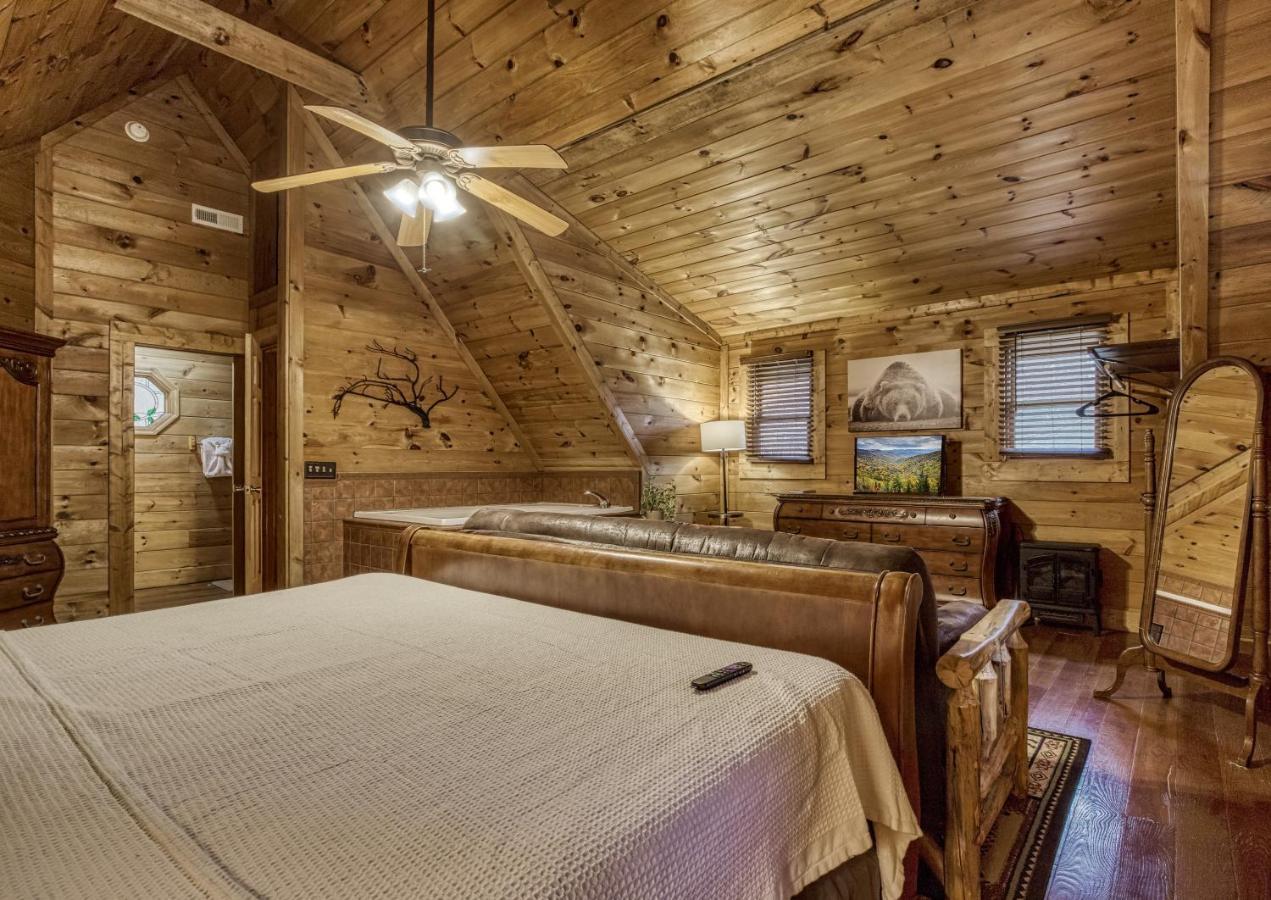Bridgewood Cabin, Hot Tub, 1089 Of Free Attraction Tickets For Each Paid Day, Dollywood And More! Pigeon Forge Εξωτερικό φωτογραφία