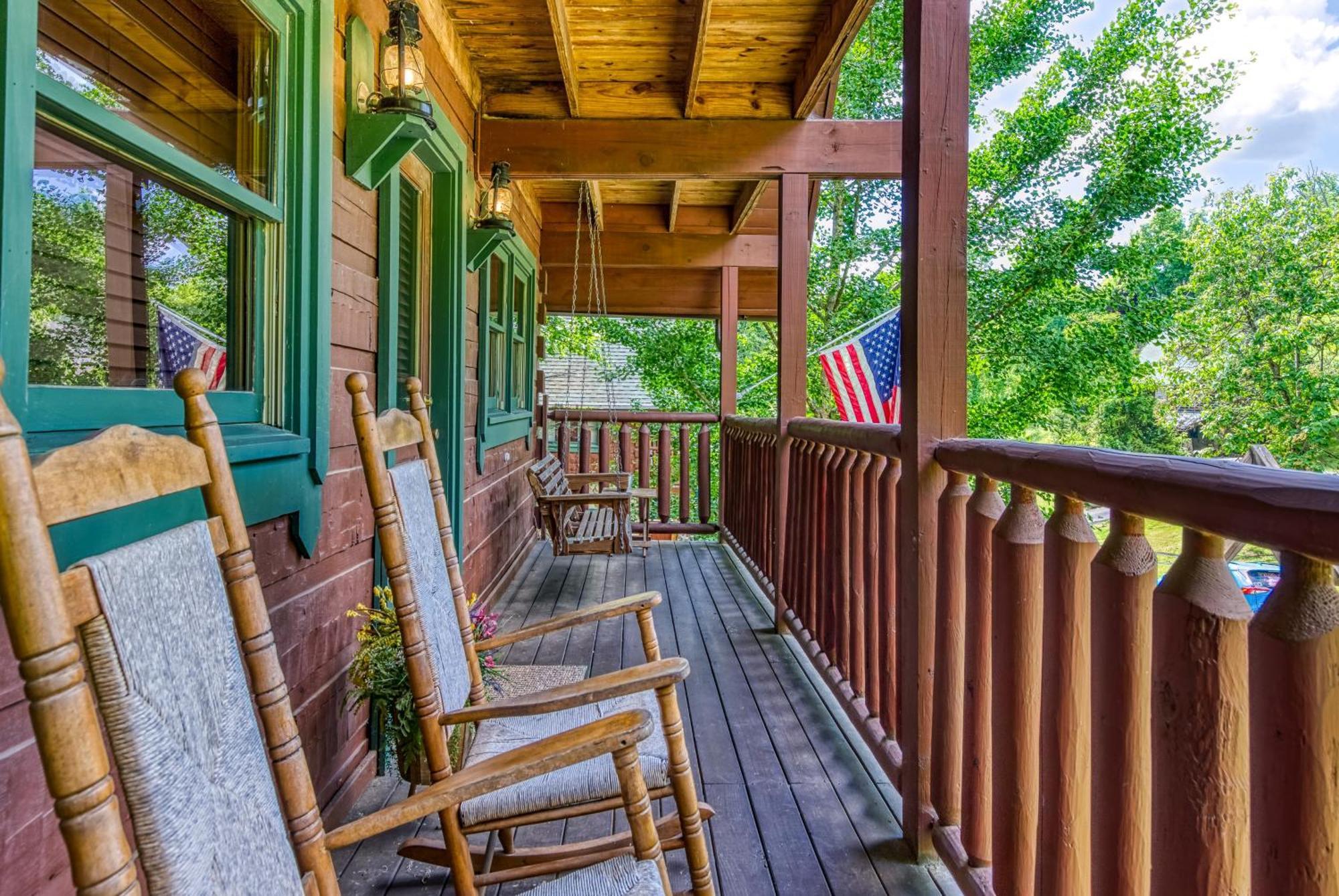 Bridgewood Cabin, Hot Tub, 1089 Of Free Attraction Tickets For Each Paid Day, Dollywood And More! Pigeon Forge Εξωτερικό φωτογραφία