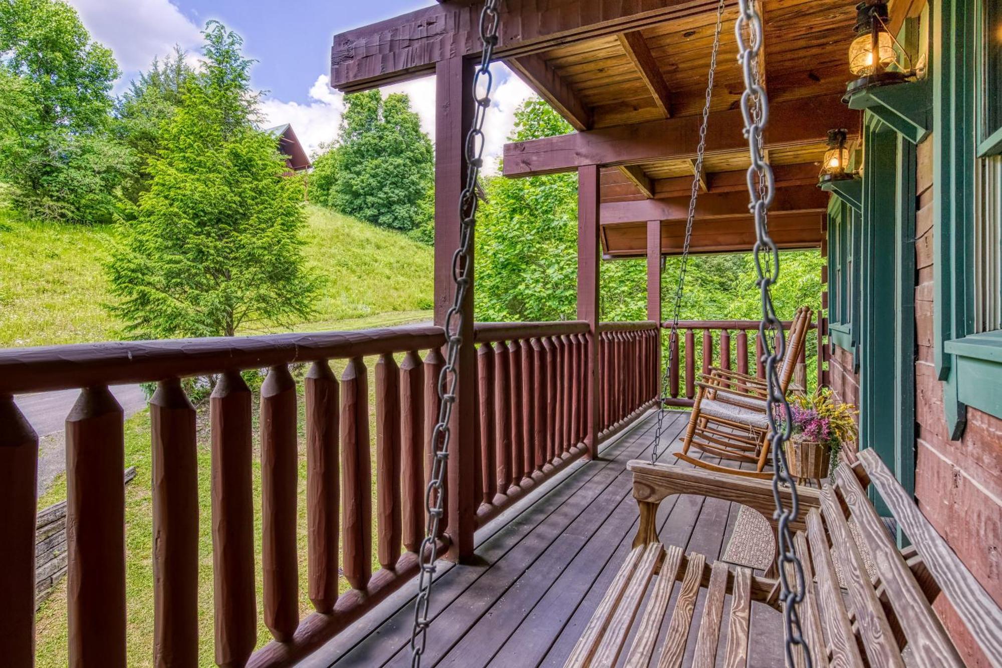 Bridgewood Cabin, Hot Tub, 1089 Of Free Attraction Tickets For Each Paid Day, Dollywood And More! Pigeon Forge Εξωτερικό φωτογραφία
