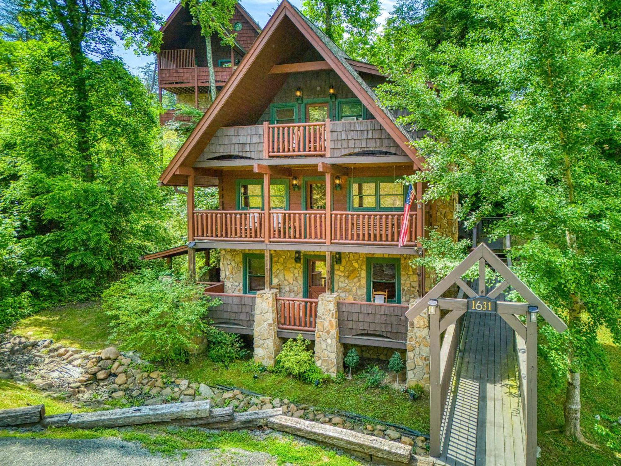 Bridgewood Cabin, Hot Tub, 1089 Of Free Attraction Tickets For Each Paid Day, Dollywood And More! Pigeon Forge Εξωτερικό φωτογραφία
